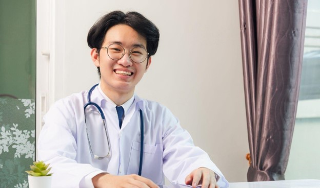 trained and experienced ENT doctor in Singapore